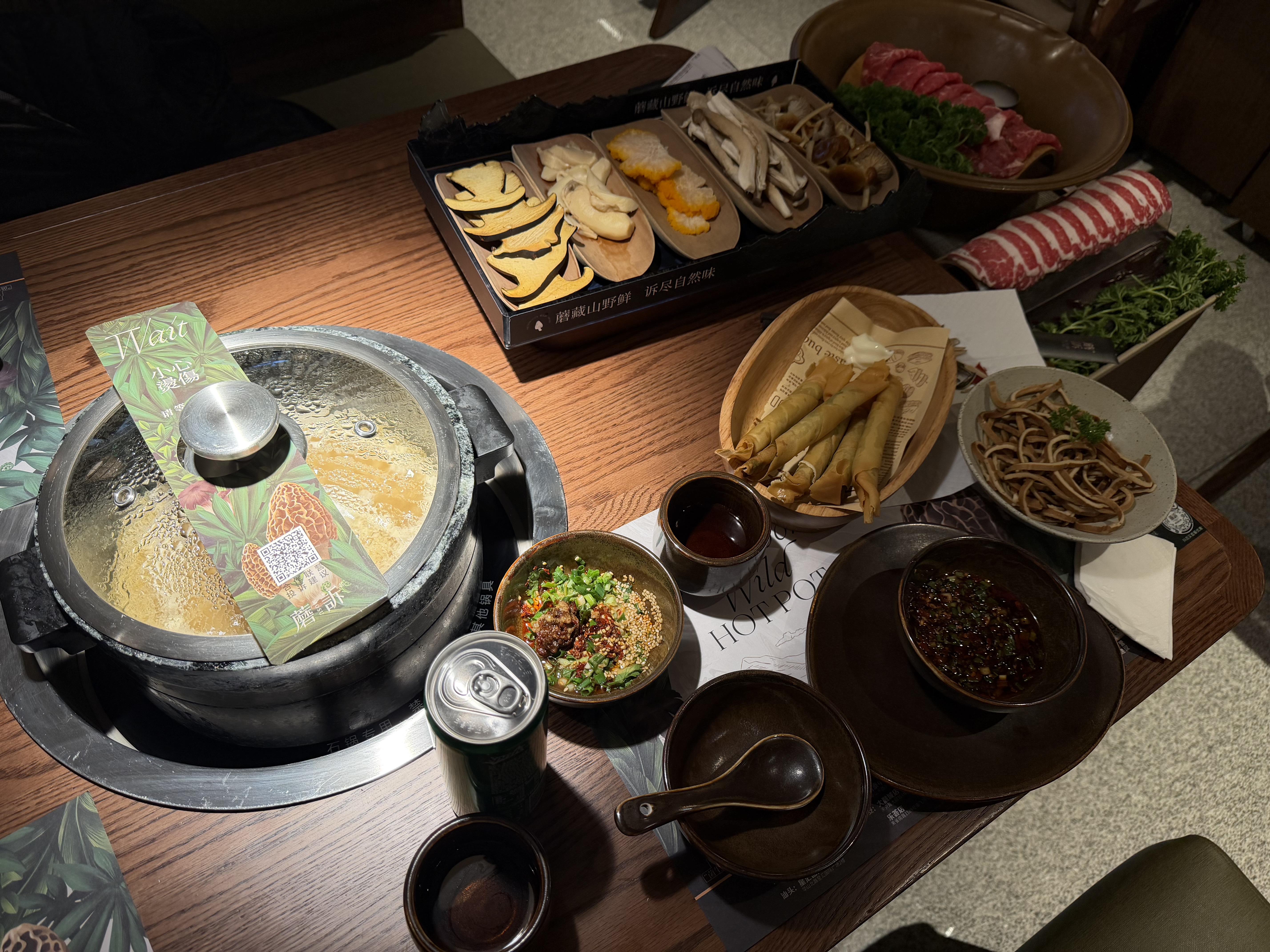 蘑诉餐厅图片